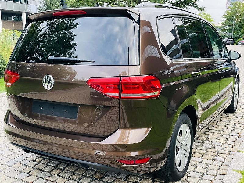 Volkswagen Touran 1.2TSI MANUÁL 7MÍST SERVISKA - fotka 12 z 42