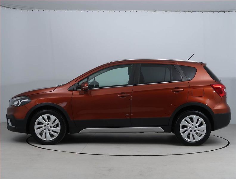 Suzuki SX4 S-Cross (2019) Premium 1.4 BoosterJet - fotka 3 z 18