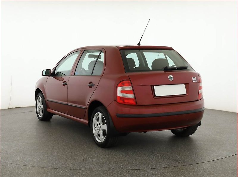 Škoda Fabia (2005) 1.4 16V, po STK, Klima - fotka 4 z 13