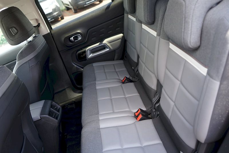 Citroën C5 Aircross (2019) BlueHDI 130 kW EAT8 SHINE - fotka 10 z 28