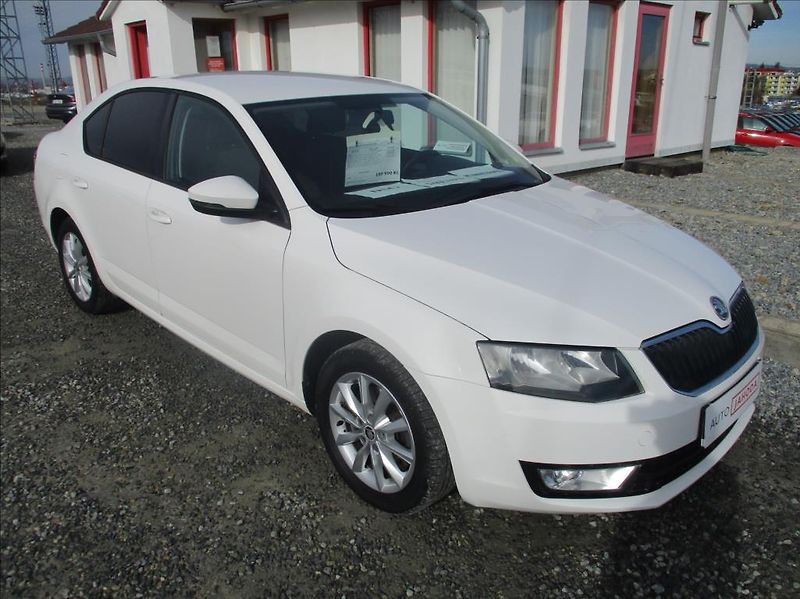 Škoda Octavia 1,6 TDI, DSG,tažné,serv.kniha, - fotografie inzerátu