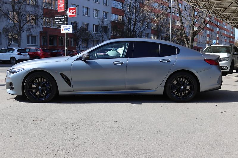 BMW Řada 8 M850i XDRIVE GRAN COUPE G16  - fotka 15 z 50