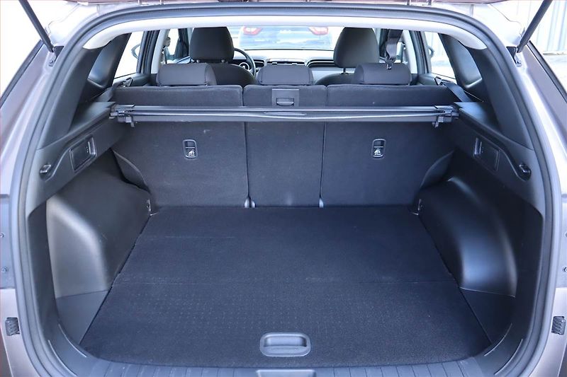 Hyundai Tucson (2022) 1.6 T-GDI - fotka 14 z 24