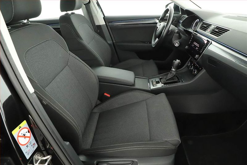 Škoda Superb (2020) Style 2.0 TDI, Automat, ČR - fotka 7 z 20