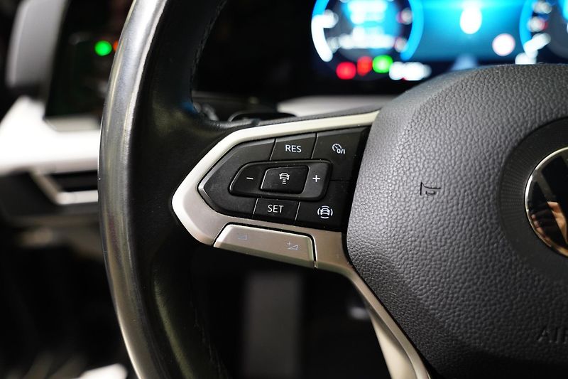 Volkswagen Golf - fotka 15 z 32