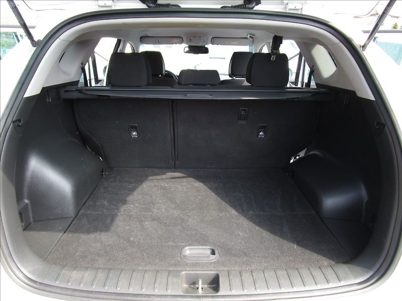 Hyundai Tucson 1.6T-GDi, aut. klima, 1. maj. - fotka 34 z 40