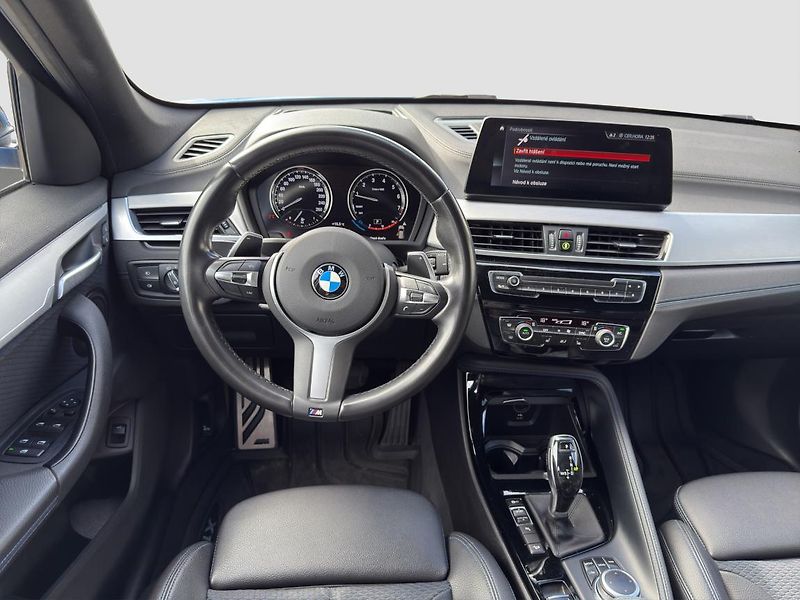 BMW X1 xDrive20i - fotka 10 z 21