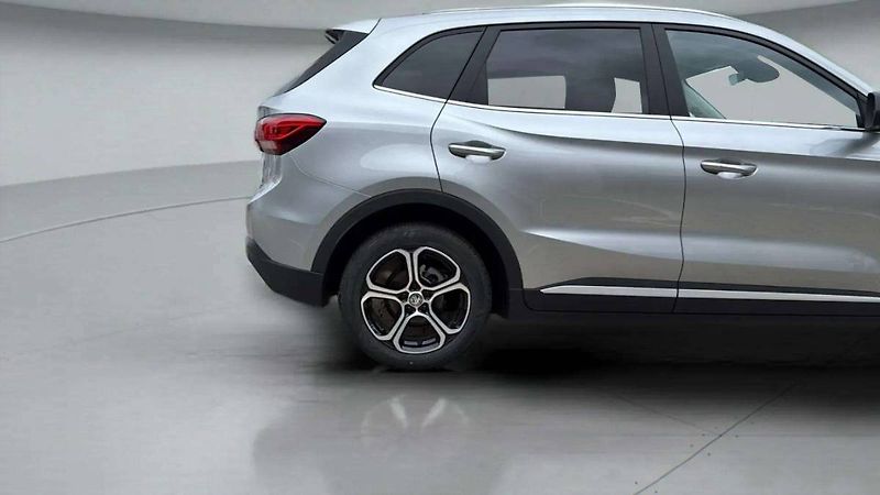 MG ZS ELEGANCE 1.5 (85kW) 5MT SUV/F0 - fotka 21 z 22