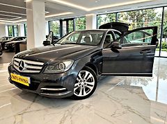 Mercedes-Benz Třídy C (2011) 300 CDi 4Matic,ČR. 1.majitel - fotografie inzerátu