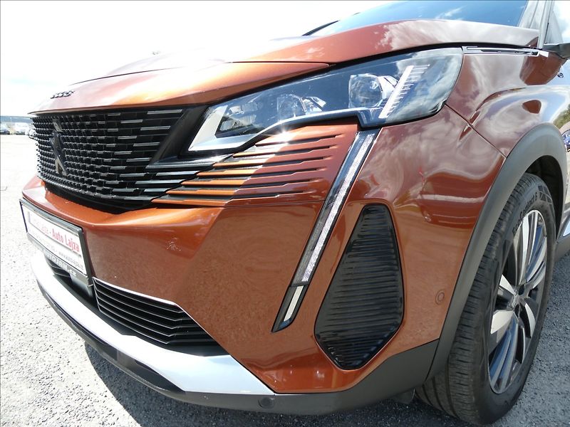 Peugeot 5008 2,0 HDi 130kW GT 7.míst AT8 - fotka 4 z 50