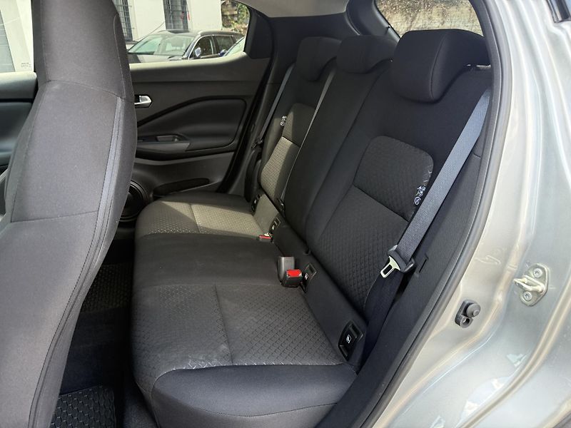 Nissan Juke 1.6l Hybrid 69 kW - fotka 24 z 26