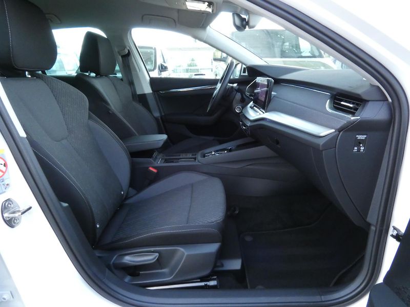Škoda Octavia (2023) Style Plus 1,5 TSI 110KW - fotka 21 z 30