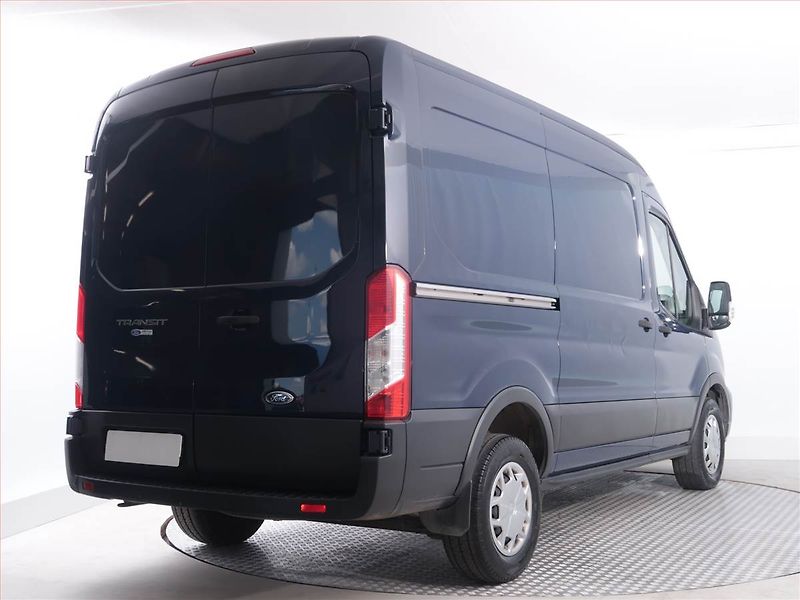 Ford Transit (2021) Trend 2.0 EcoBlue, L2H2, 1.0t - fotka 5 z 17