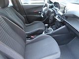 Peugeot 2008 (2020) 1.2 PureTech, Navi, Tempomat - náhled 9