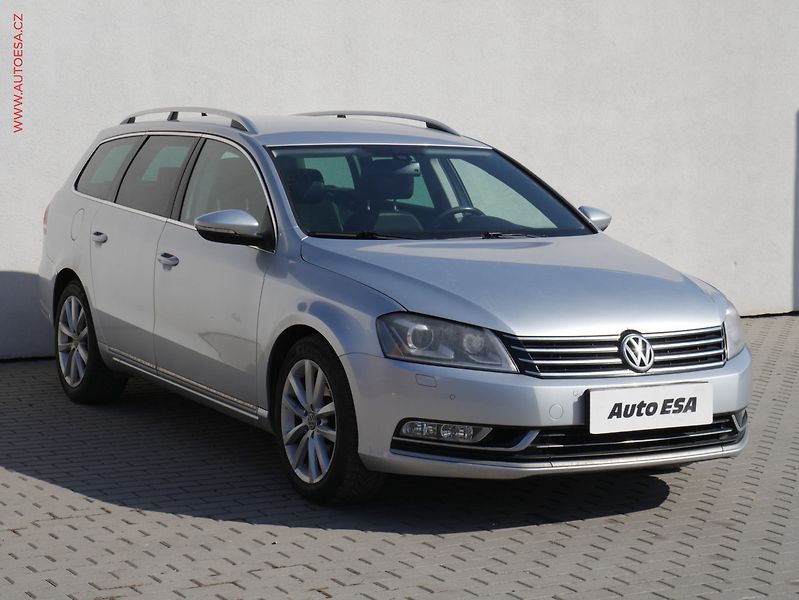 Volkswagen Passat (2012) 2.0TDi, ČR, Highline, DSG - fotografie inzerátu