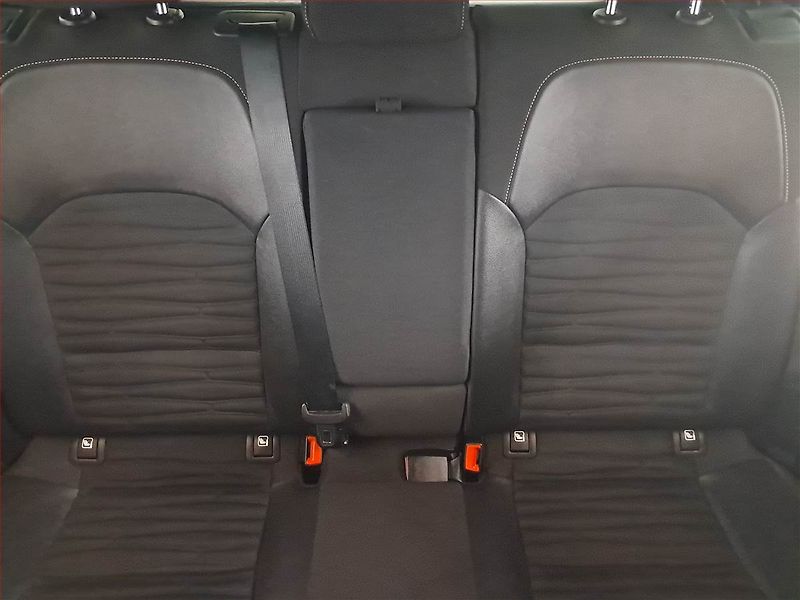 Kia Pro_Ceed (2023) GT-Line 1.5 T-GDI - fotka 10 z 20