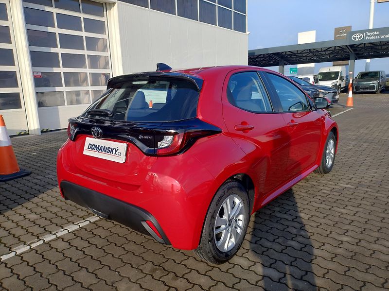 Toyota Yaris (2026) 1.5 HEV Limited Edition - fotka 5 z 12