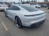 Porsche Taycan (2024) Auto na cestě - náhled 2