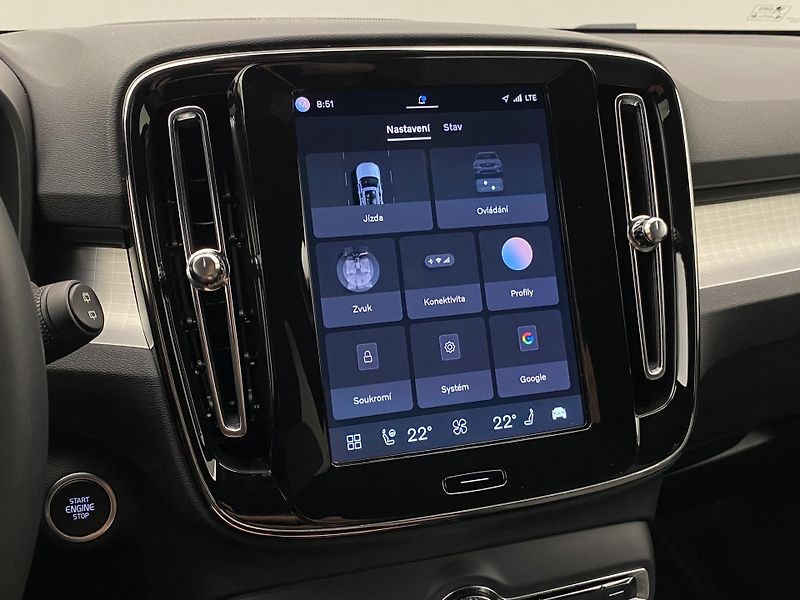 Volvo XC40 B4 DARK PLUS AUT  - fotka 43 z 56