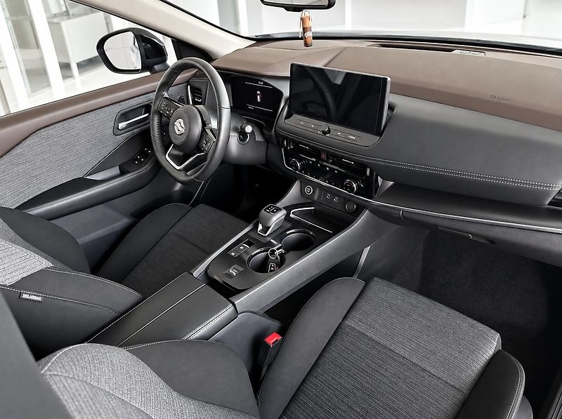 Nissan X-Trail (2023) - fotka 19 z 29