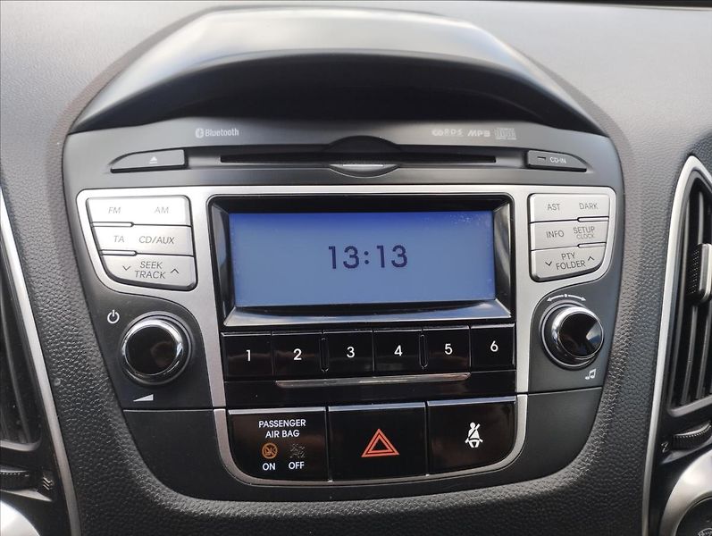 Hyundai ix35 1,7 CRDi 1. Majitel, ČR - fotka 15 z 19