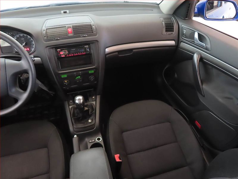 Škoda Octavia (2007) Ambiente 2.0 TDI, Eko.zaplacen - fotka 8 z 14
