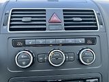 Volkswagen Touran 1.2TSi 77kw  7MÍST TEMPOMAT  - náhled 21