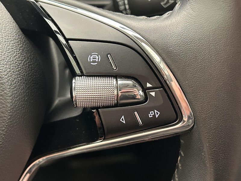 Škoda Octavia 1.5 TSI  Ambition   Plus - fotka 16 z 30