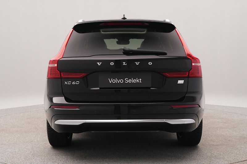 Volvo XC60 T6 AWD RECHARGE BRIGHT PLUS  - fotka 9 z 48