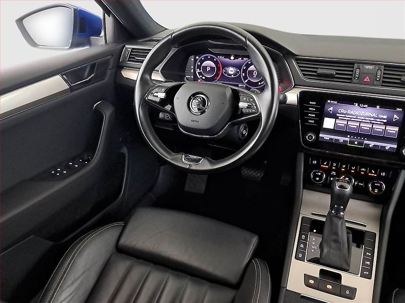 Škoda Superb (2021) Laurin&Klement 2.0 TDI - fotka 7 z 20