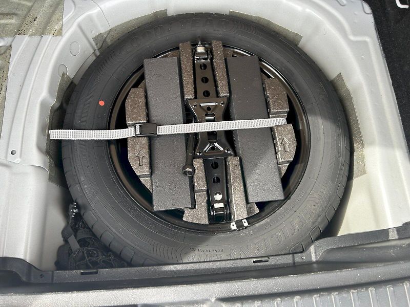 Škoda Kamiq (2025) SELEC TSI 85/1.0 A7F - fotka 16 z 28