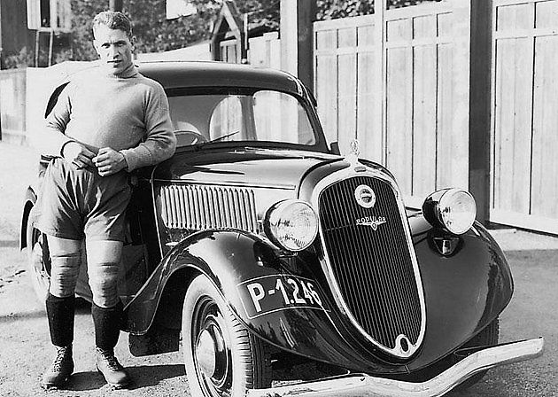 František Plánička u Škody Popular., zdroj: Se svolením skoda-popular.webnode.cz