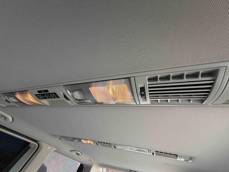 Volkswagen Multivan (2013) 2.0 TDI 147kW DSG ABT - fotka 27 z 35