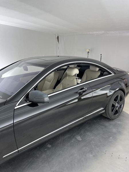 Mercedes-Benz CL (2007) - fotka 11 z 18