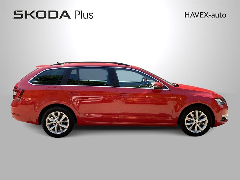 Škoda Octavia (2018) Combi 1.6 TDI Style - fotka 30 z 32
