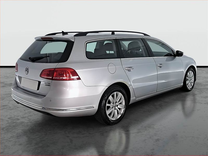Volkswagen Passat (2012) Comfortline 2.0 TDI, 4X4 - fotka 5 z 20