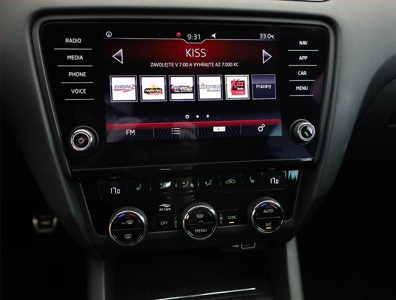 Škoda Octavia (2018) RS 2.0 TDI, Serv.kniha, Navi - fotka 10 z 20