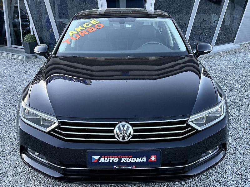 Volkswagen Passat 1,4 TSI Comfortline Navi - fotka 5 z 45