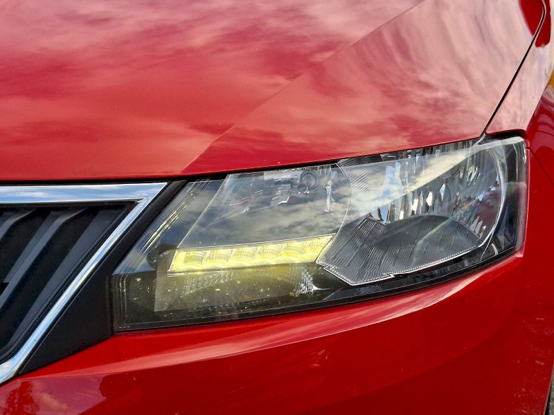 Škoda Rapid (2018) Spaceback Ambition Plus 1,0TSi - fotka 26 z 27