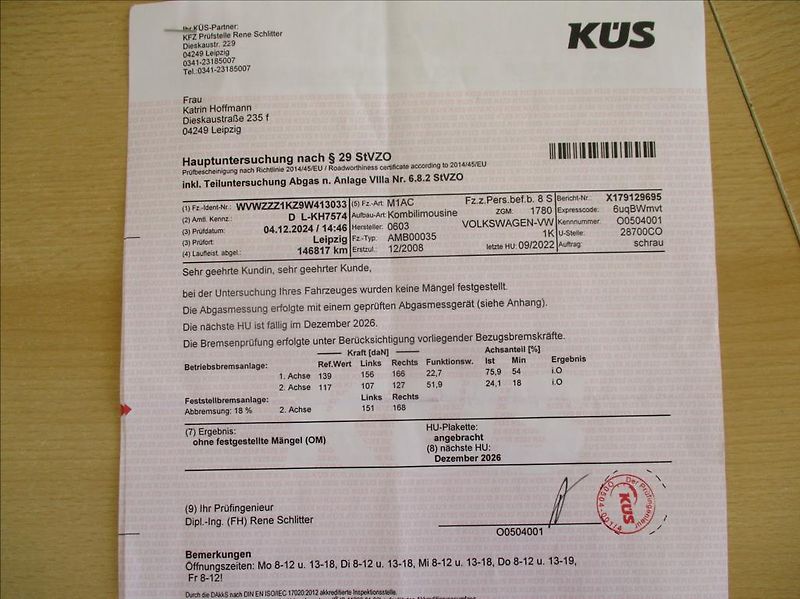Volkswagen Golf 1,6 i, klima,serviska,1.maj., - fotka 39 z 39