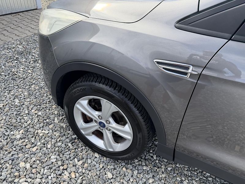 Ford Kuga 2.0TDCi 140PS 162TKM SERVIS!!! - fotka 17 z 162