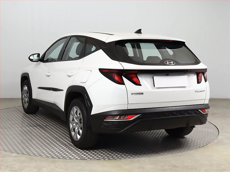 Hyundai Tucson (2021) 1.6 T-GDI - fotka 4 z 14