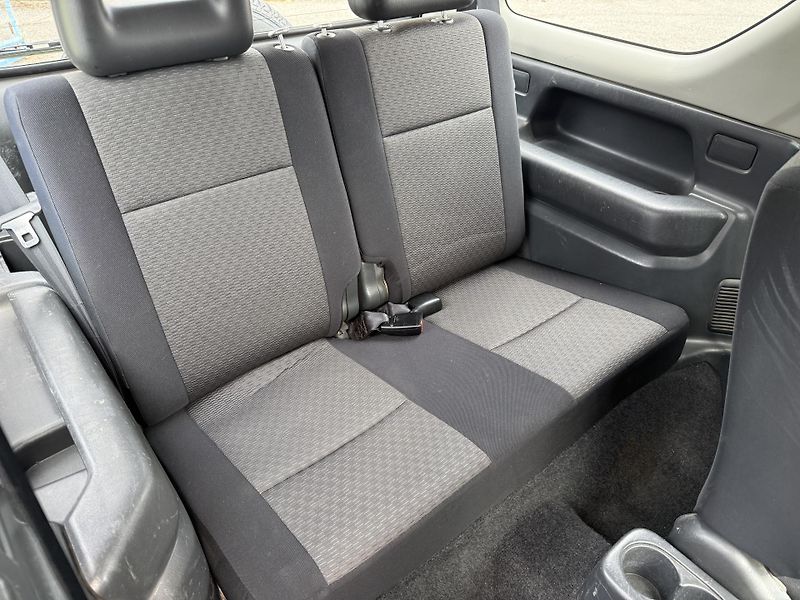Suzuki Jimny 1,3i 4x4 TAŽNÉ - fotka 13 z 15