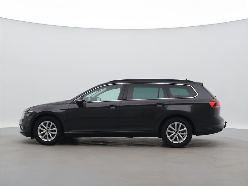 Volkswagen Passat 2,0 TDI 110kW DSG Business DPH - fotka 4 z 25
