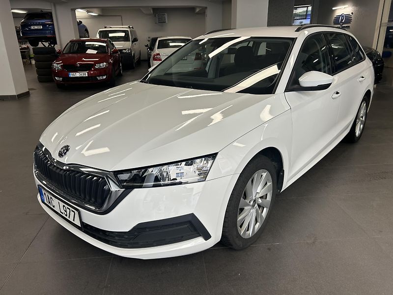 Škoda Octavia (2024) 2.0TDi Ambition LED 85kW - fotka 2 z 26
