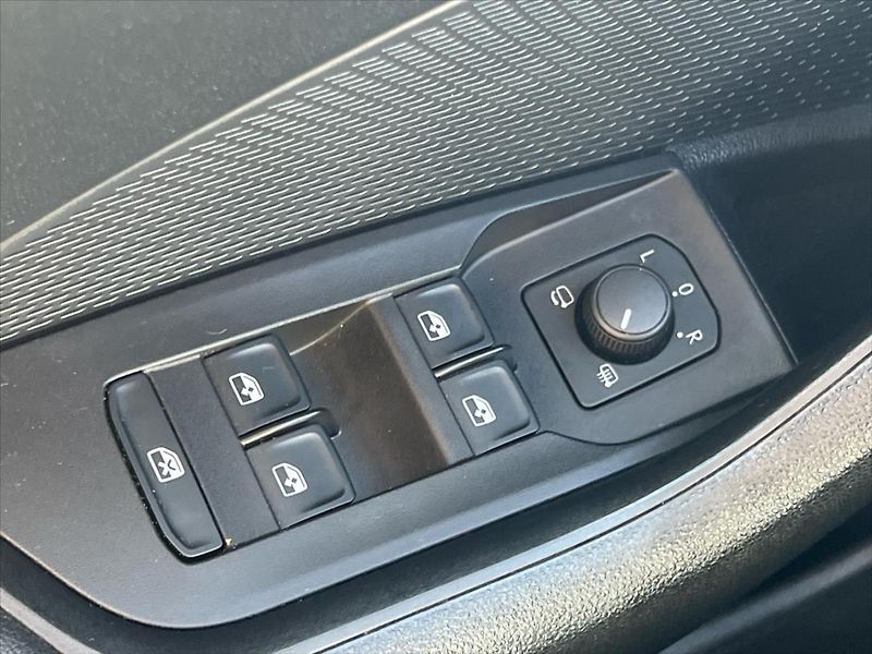 Škoda Octavia 2,0 TDi 110kW STYLE  IV. - fotka 20 z 25