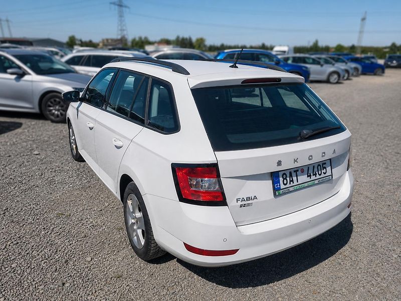 Škoda Fabia (2021) Ambition 1,0 TSI 70 kW 5M - fotka 4 z 14