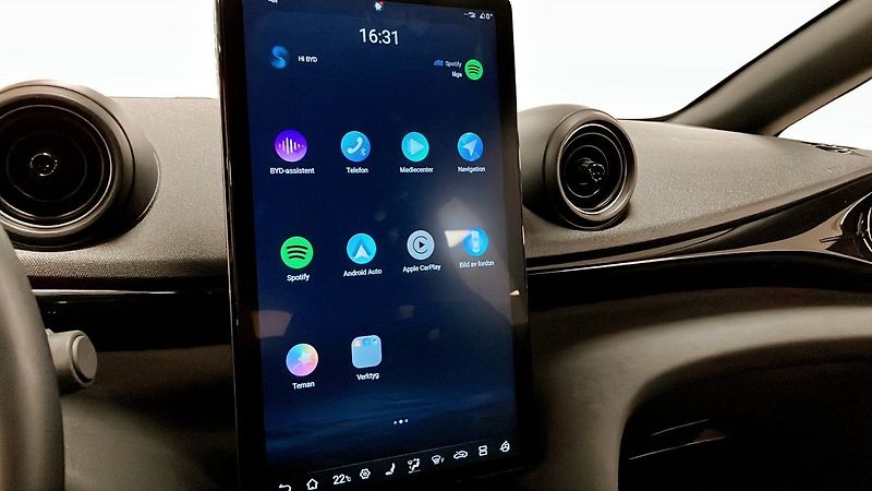 BYD Dolphin 60.4kWh Comfort 360 Carplay - fotka 22 z 24