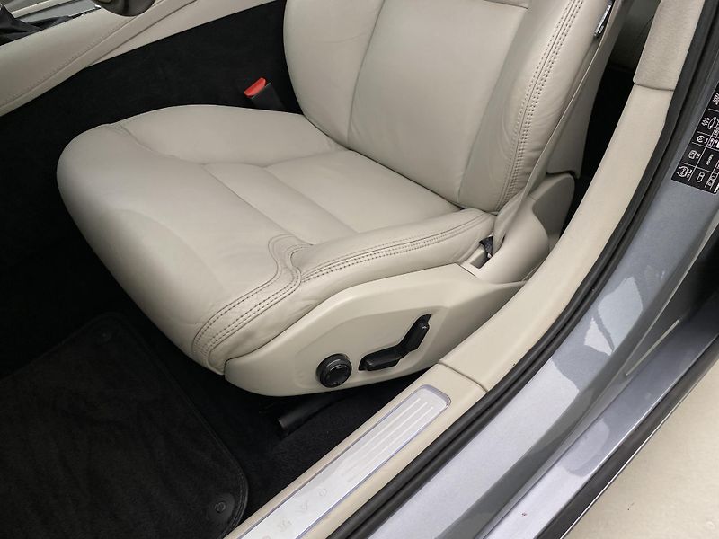 Volvo V90 D5 AWD INSCRIPTION AUT CZ - fotka 24 z 50
