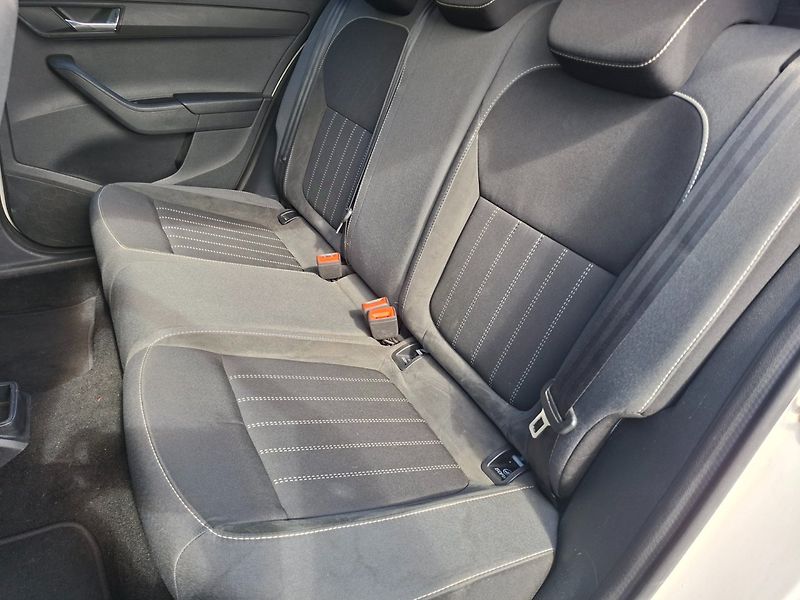 Škoda Fabia (2019) 1.0TSI 81kW STYLE -ČR-DPH - fotka 16 z 19